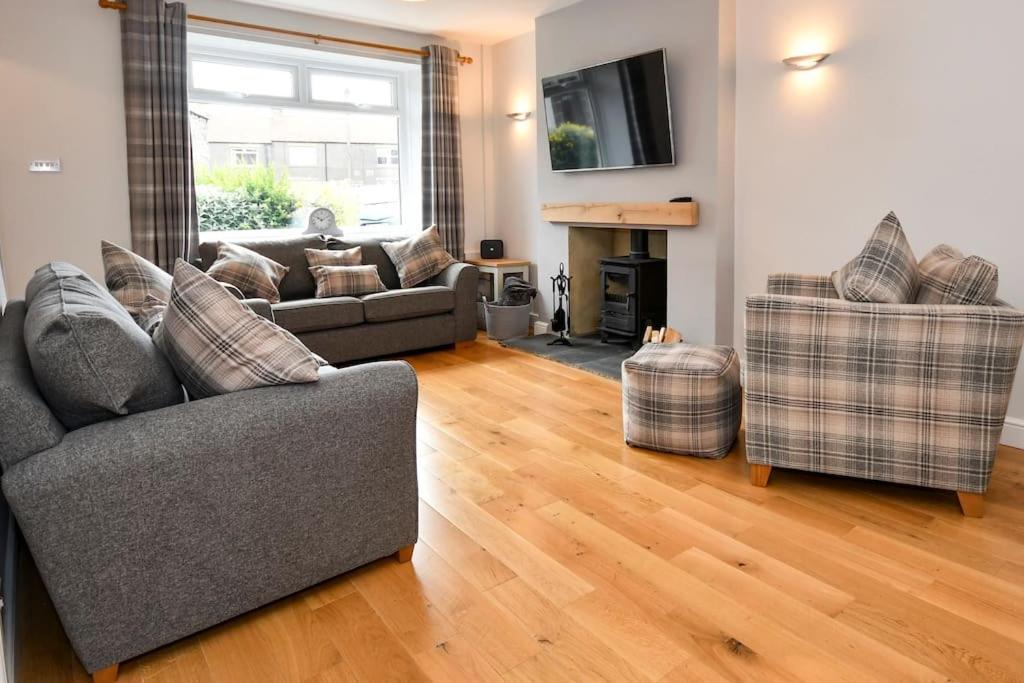 Holiday home Gertie's Getaway - 3 Bedroom Sleep 6-8 *