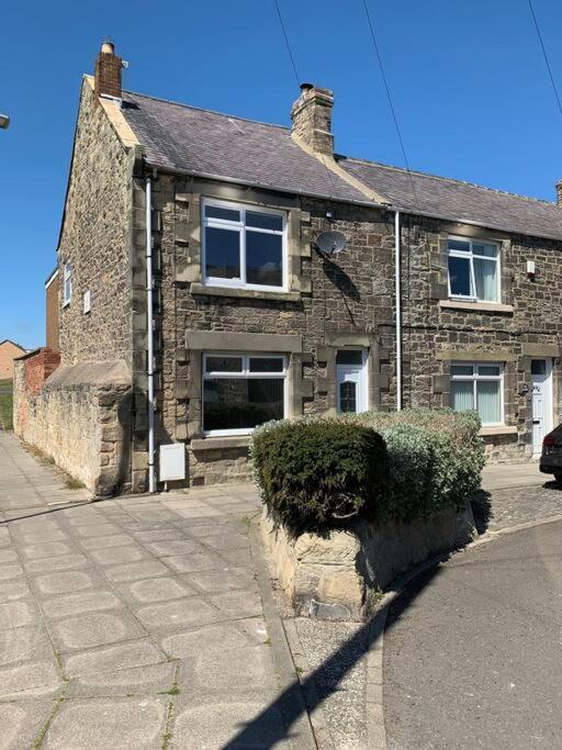 Gertie's Getaway - 3 Bedroom Sleep 6-8 Holiday home